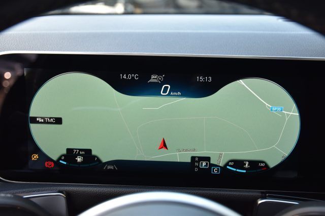 Mercedes-Benz GLB 200 2021