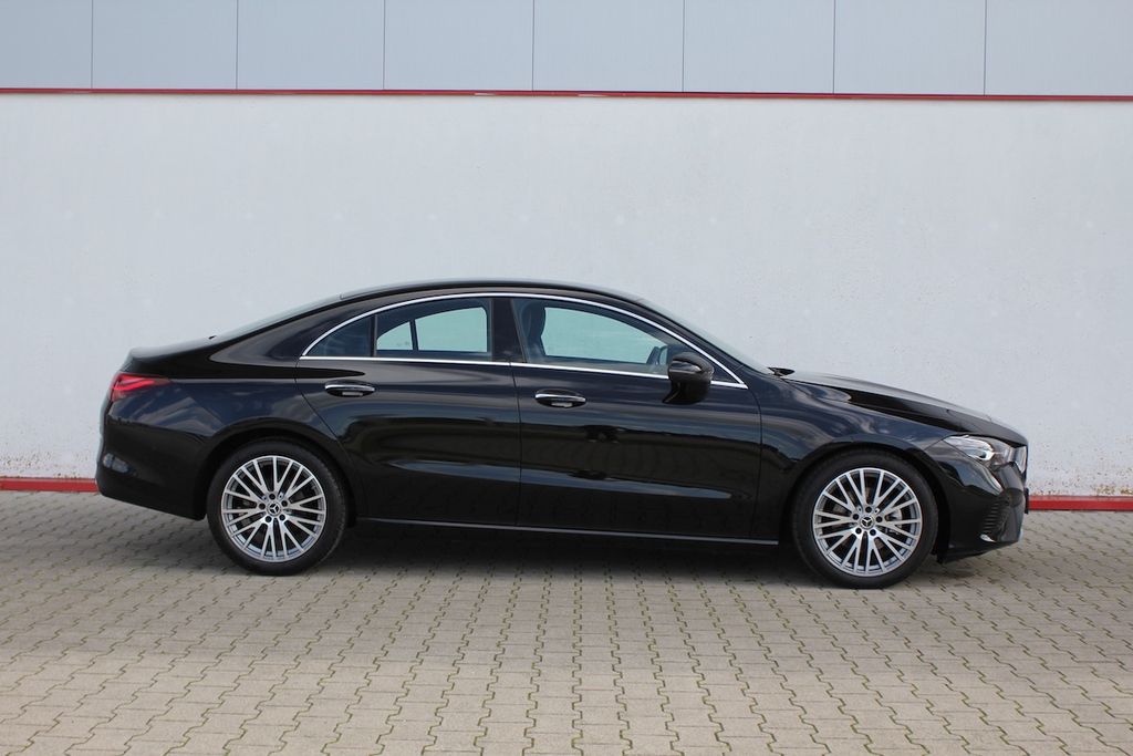 Mercedes-Benz CLA 180 2024