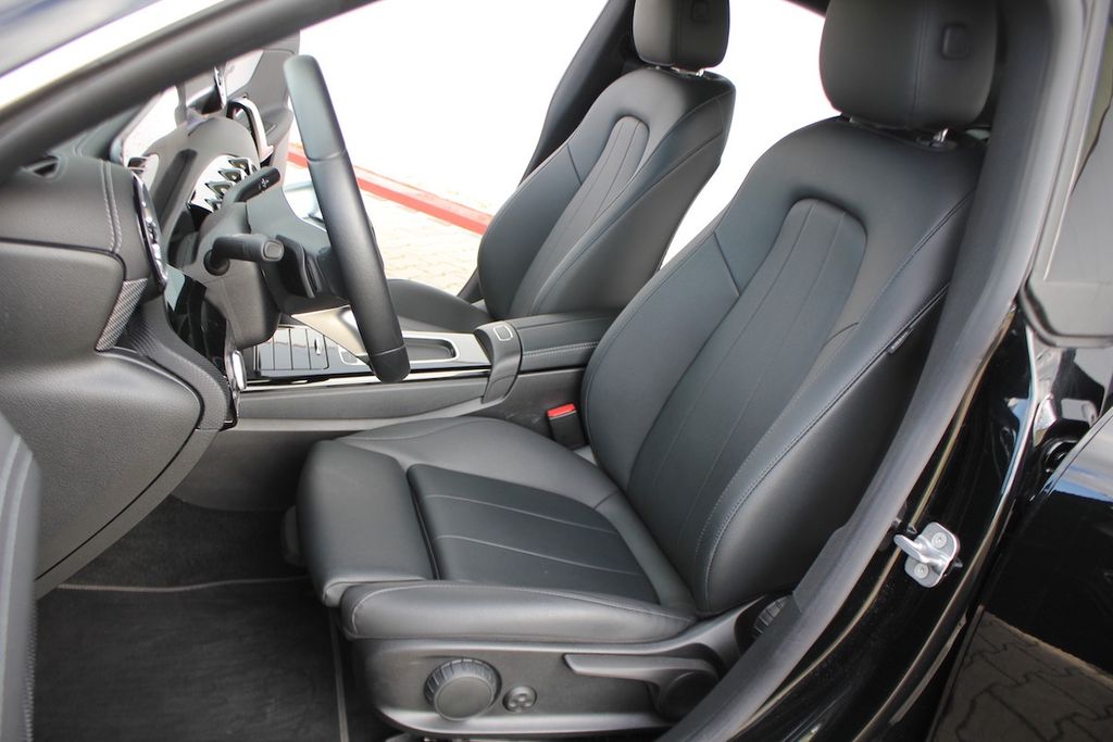 Mercedes-Benz CLA 180 2024