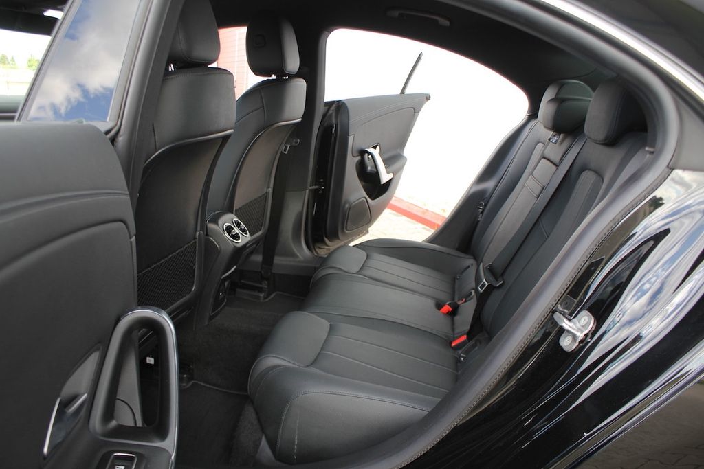 Mercedes-Benz CLA 180 2024