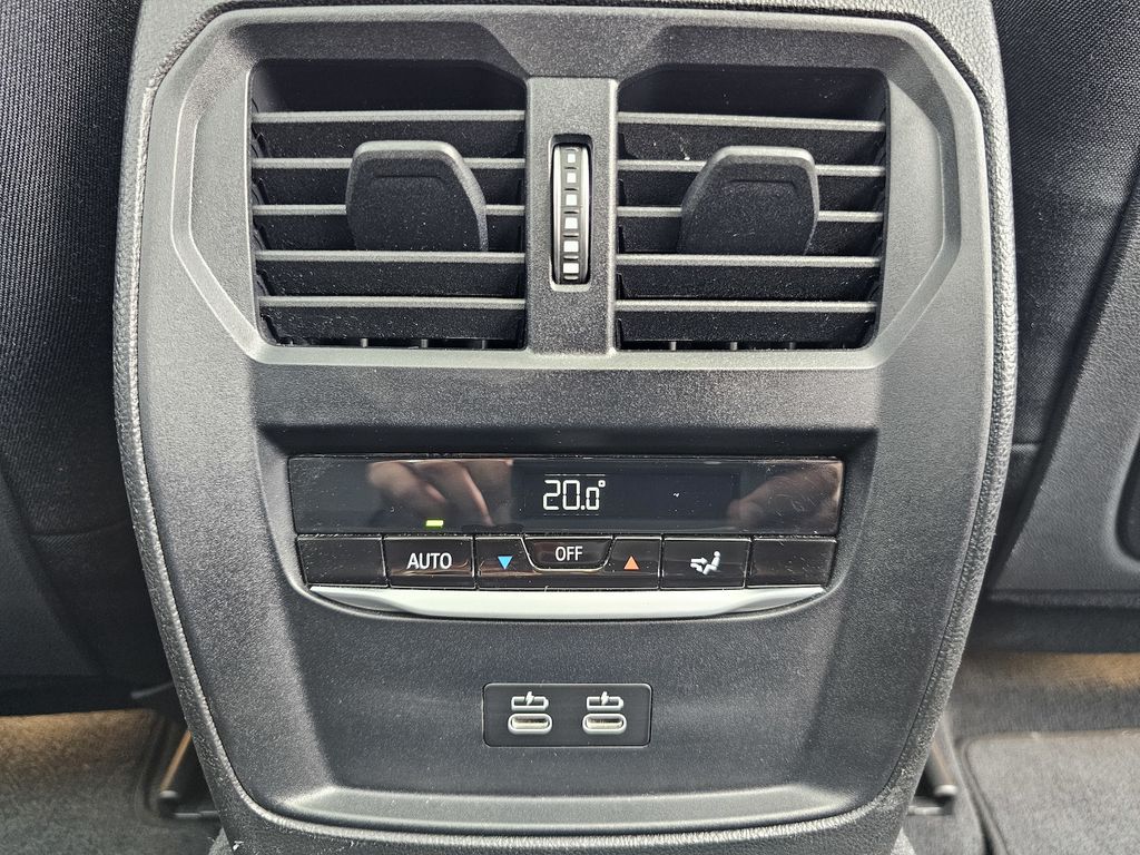 BMW 318 2021