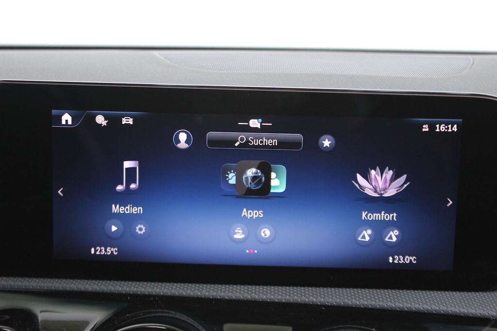 Mercedes-Benz CLA 180 2024