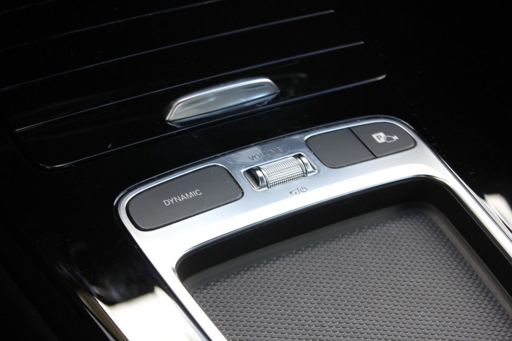 Mercedes-Benz CLA 180 2024