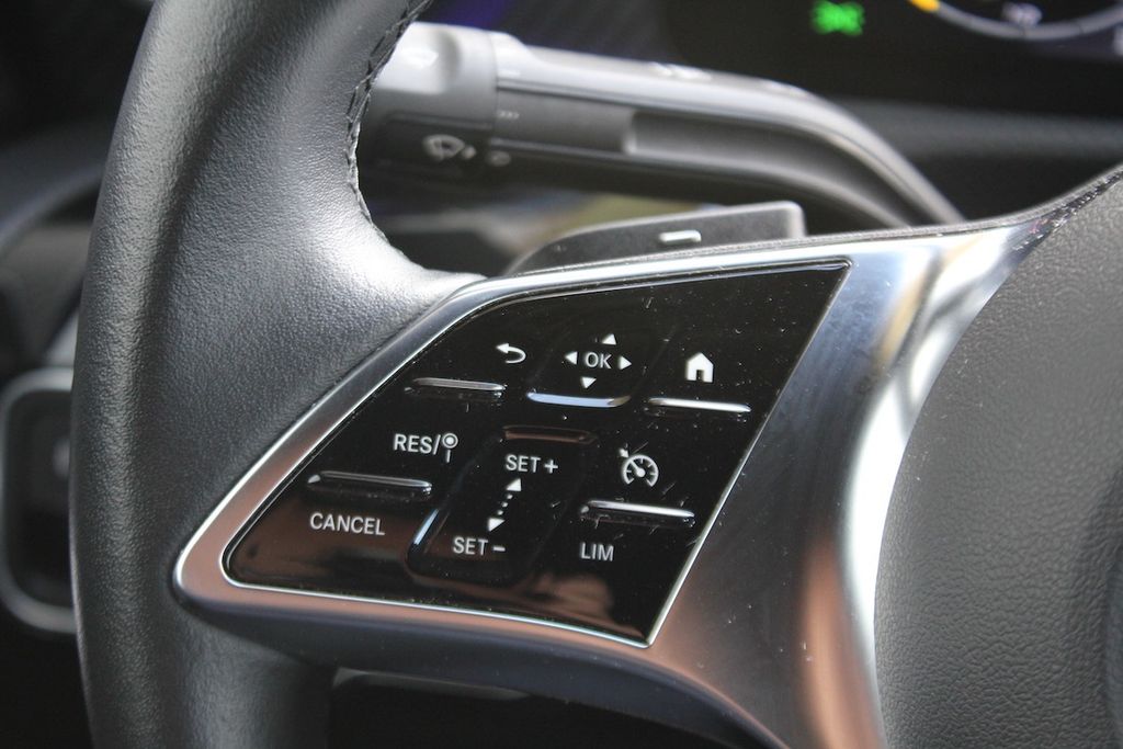 Mercedes-Benz CLA 180 2024