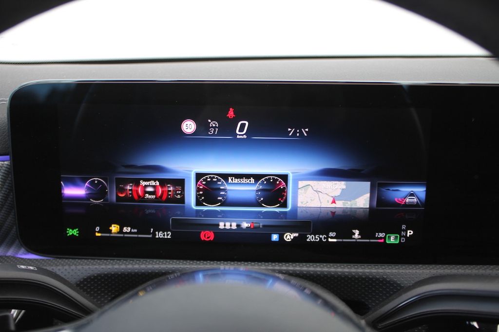 Mercedes-Benz CLA 180 2024