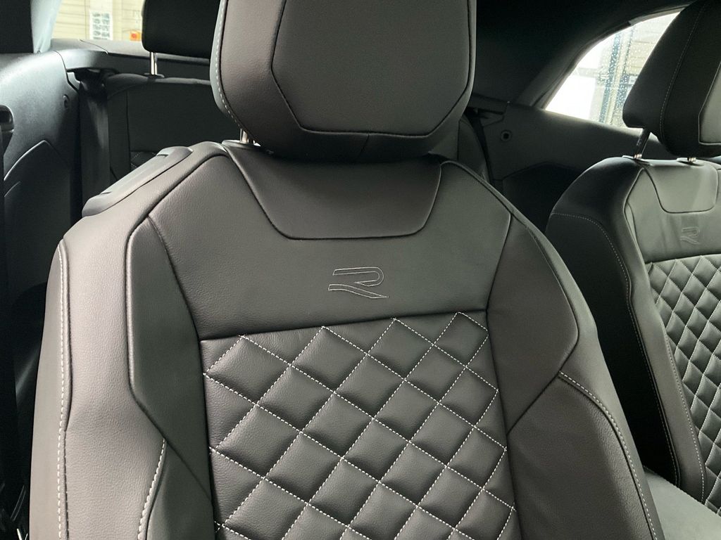 Volkswagen T-Roc 2023