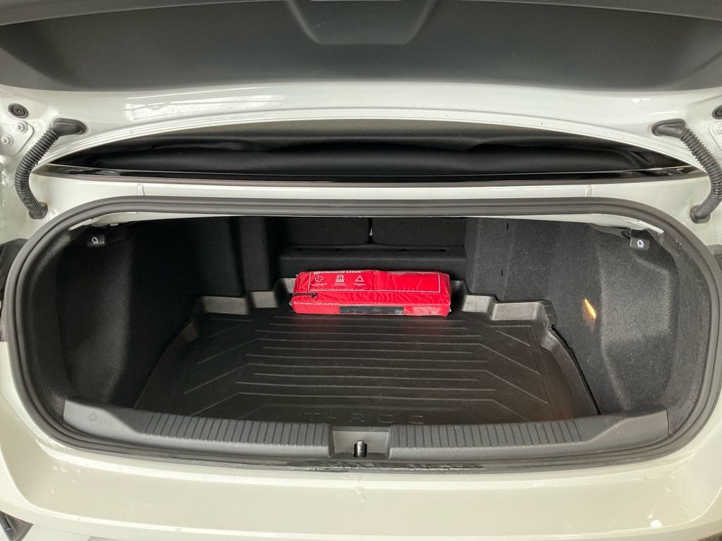 Volkswagen T-Roc 2023