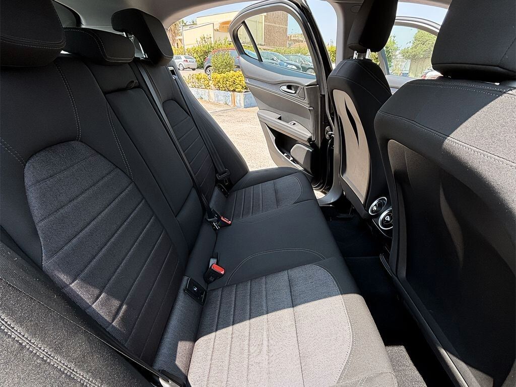 Alfa Romeo Stelvio 2020