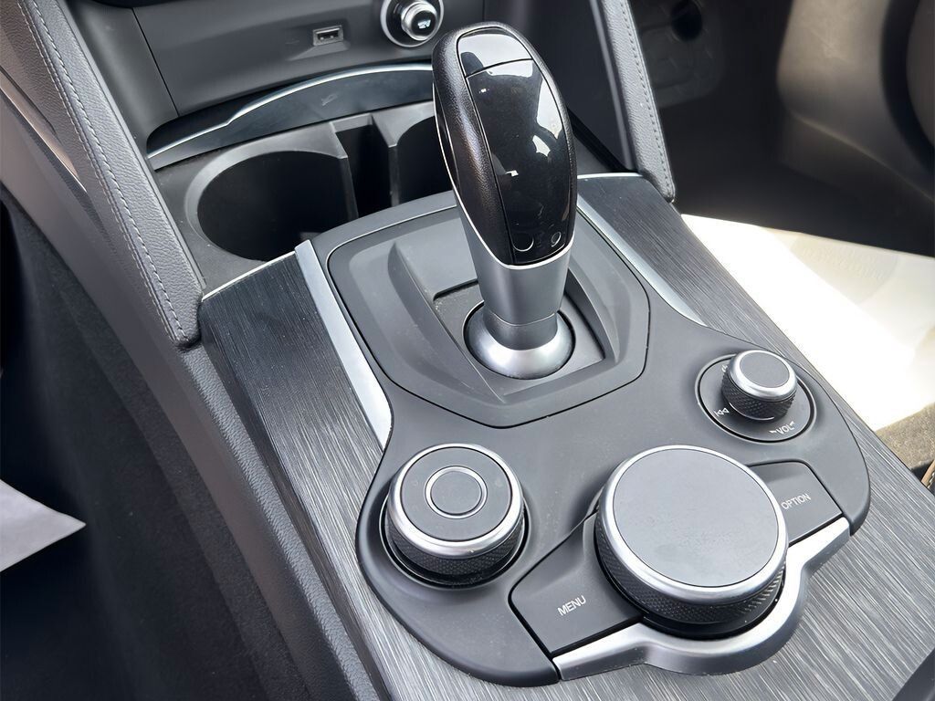 Alfa Romeo Stelvio 2020