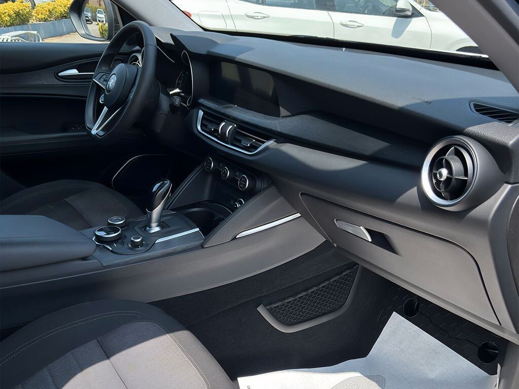 Alfa Romeo Stelvio 2020