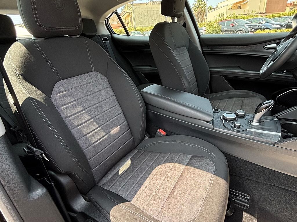 Alfa Romeo Stelvio 2020