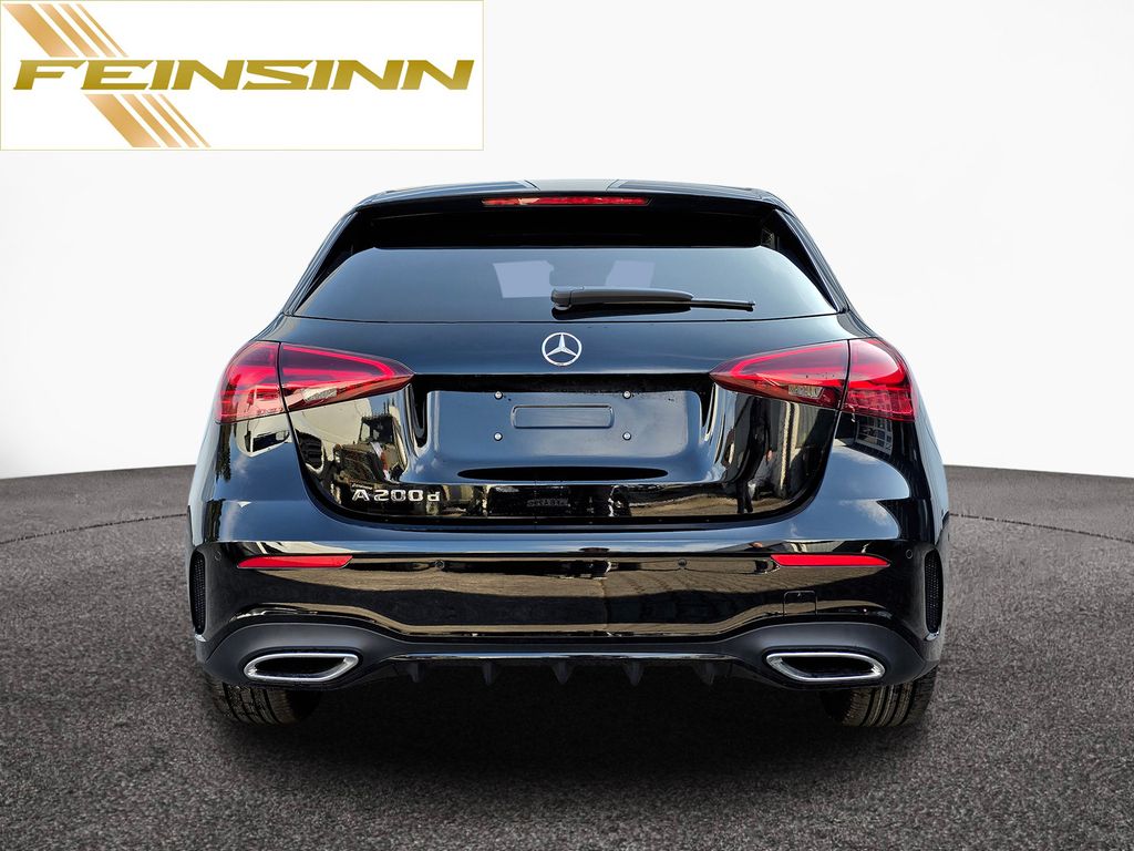 Mercedes-Benz A 200 2025