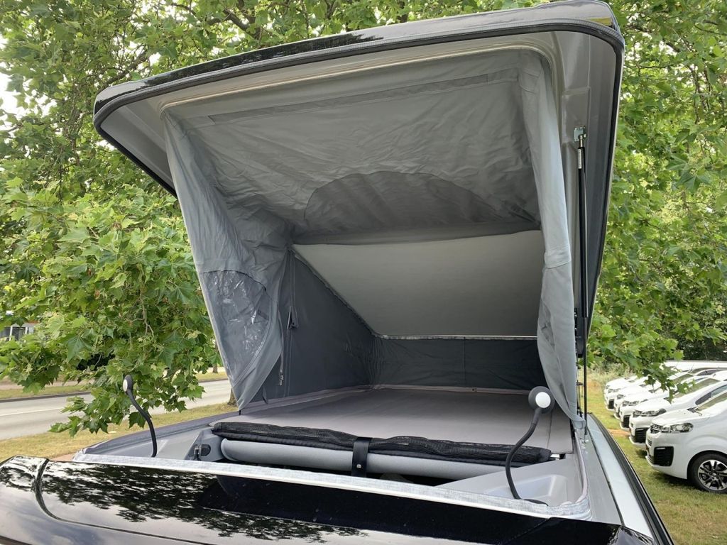 Ford Tourneo Custom 2025