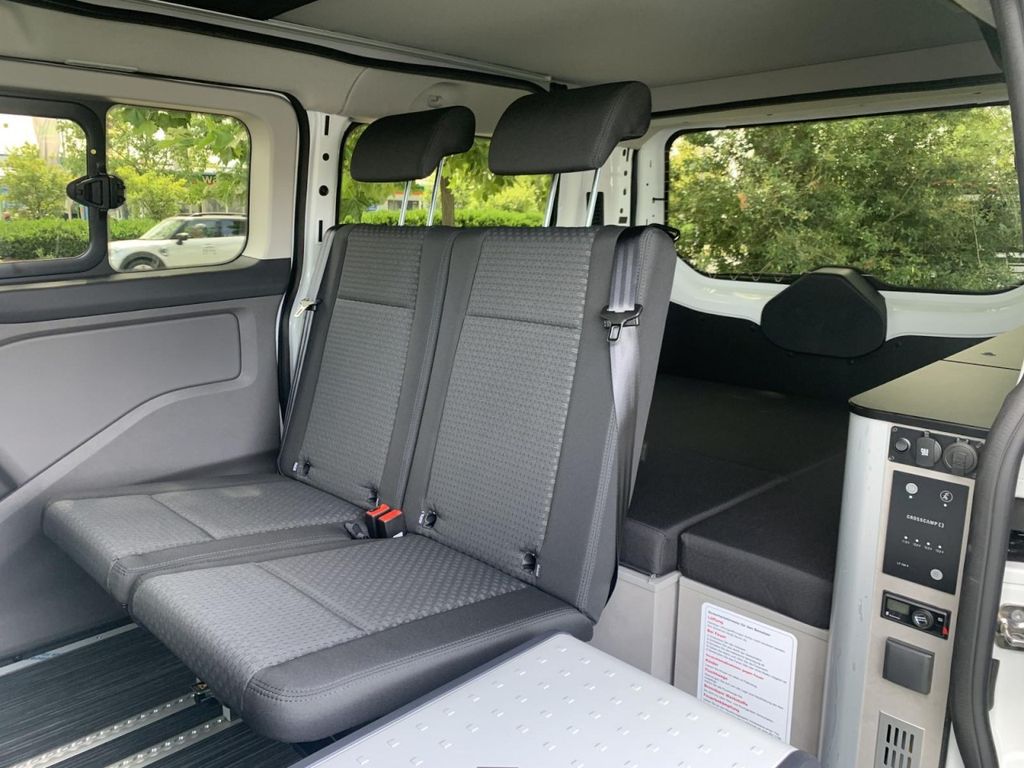 Ford Tourneo Custom 2025