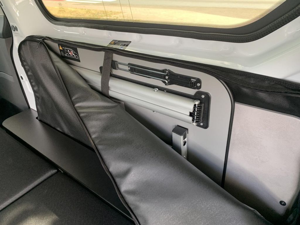 Ford Tourneo Custom 2025