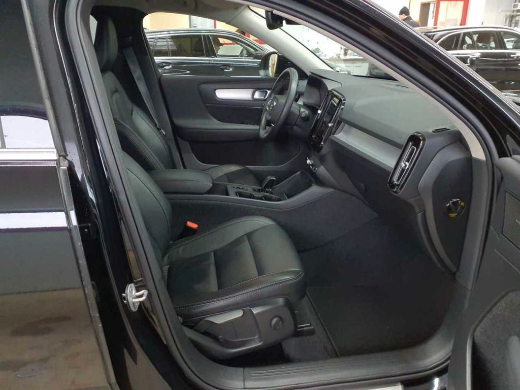 Volvo XC40 2022