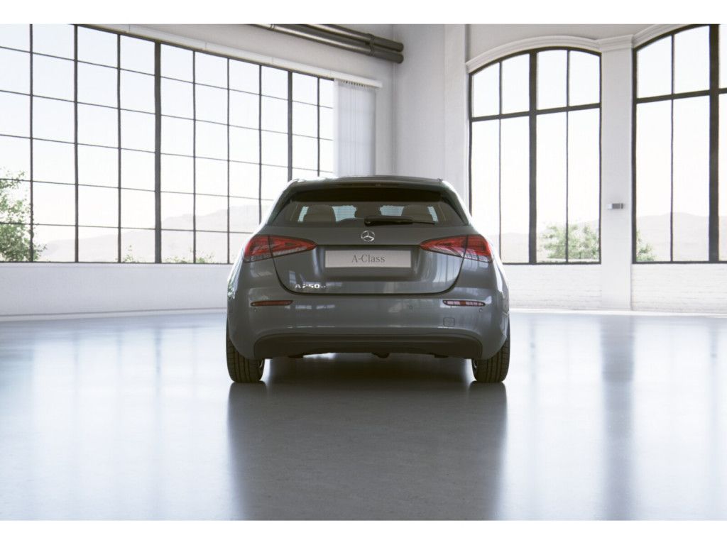 Mercedes-Benz A 250 2021