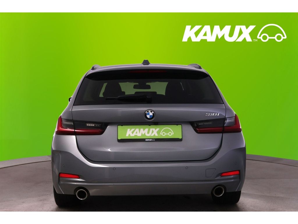 BMW 318 2024
