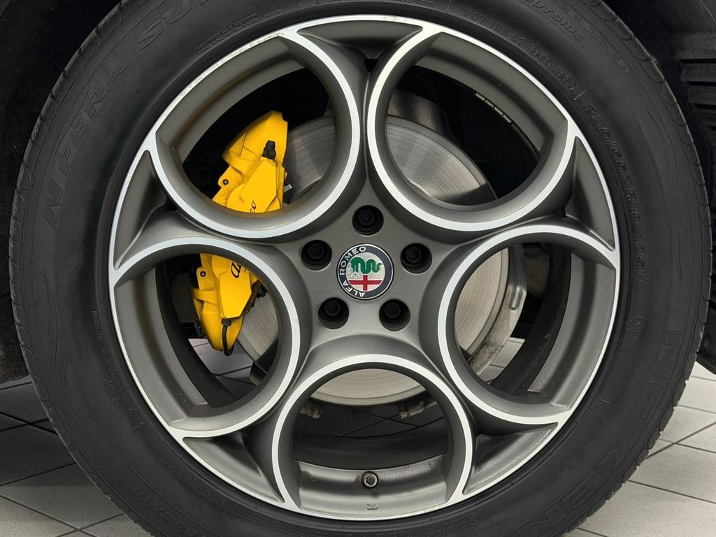 Alfa Romeo Stelvio 2020