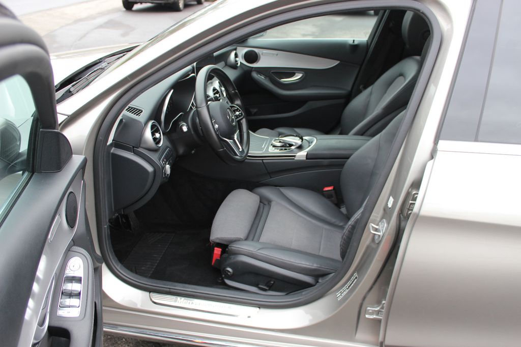 Mercedes-Benz C 200 2020