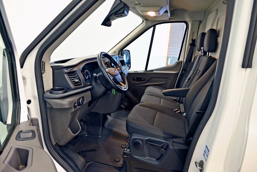 Ford Transit 2023