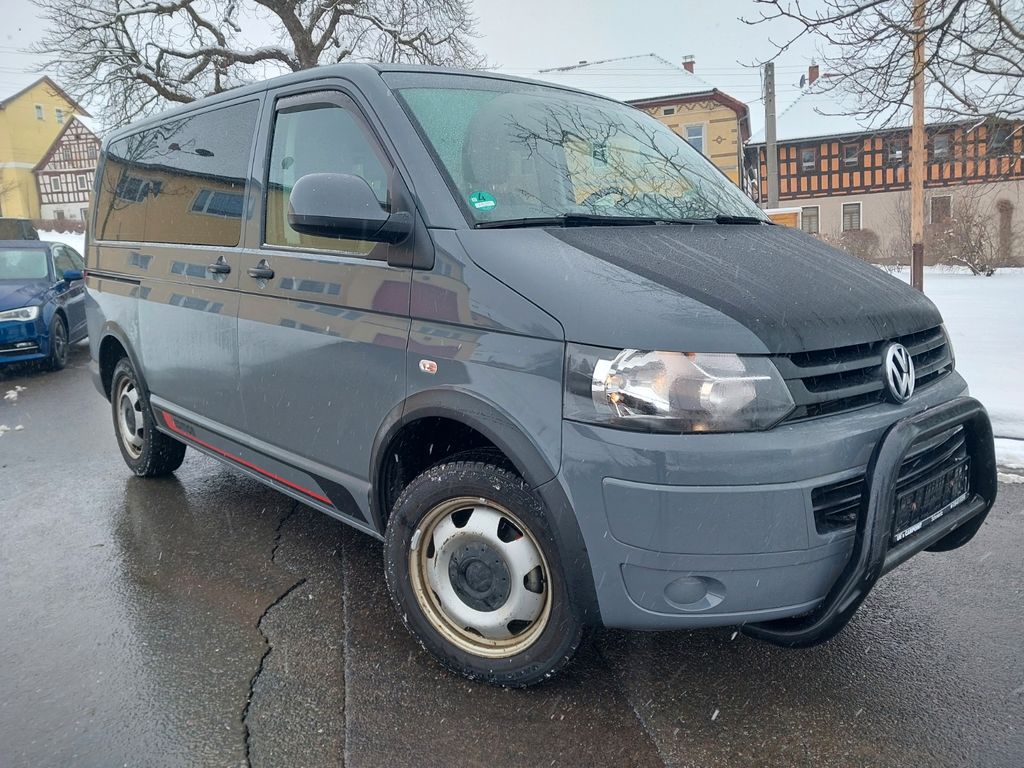 Volkswagen T5 Caravelle 2015