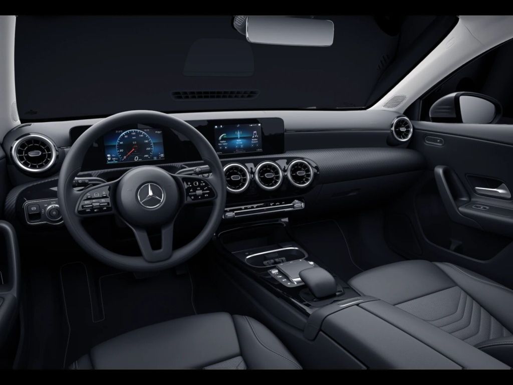 Mercedes-Benz A 250 2021