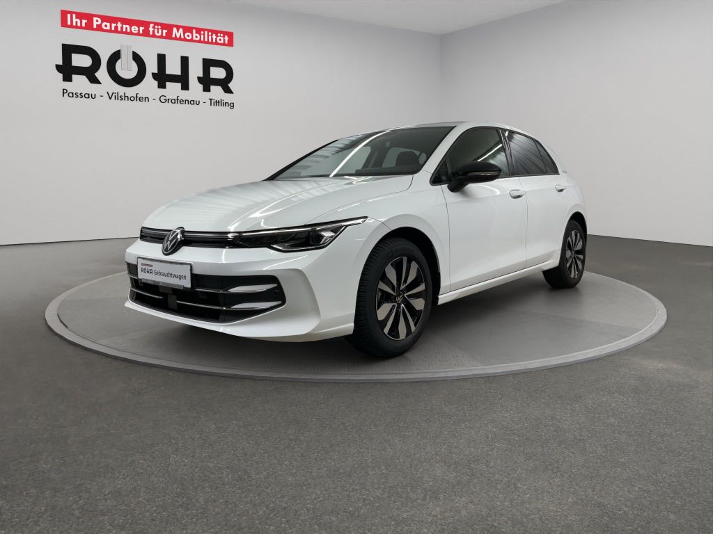 Volkswagen Golf 2025