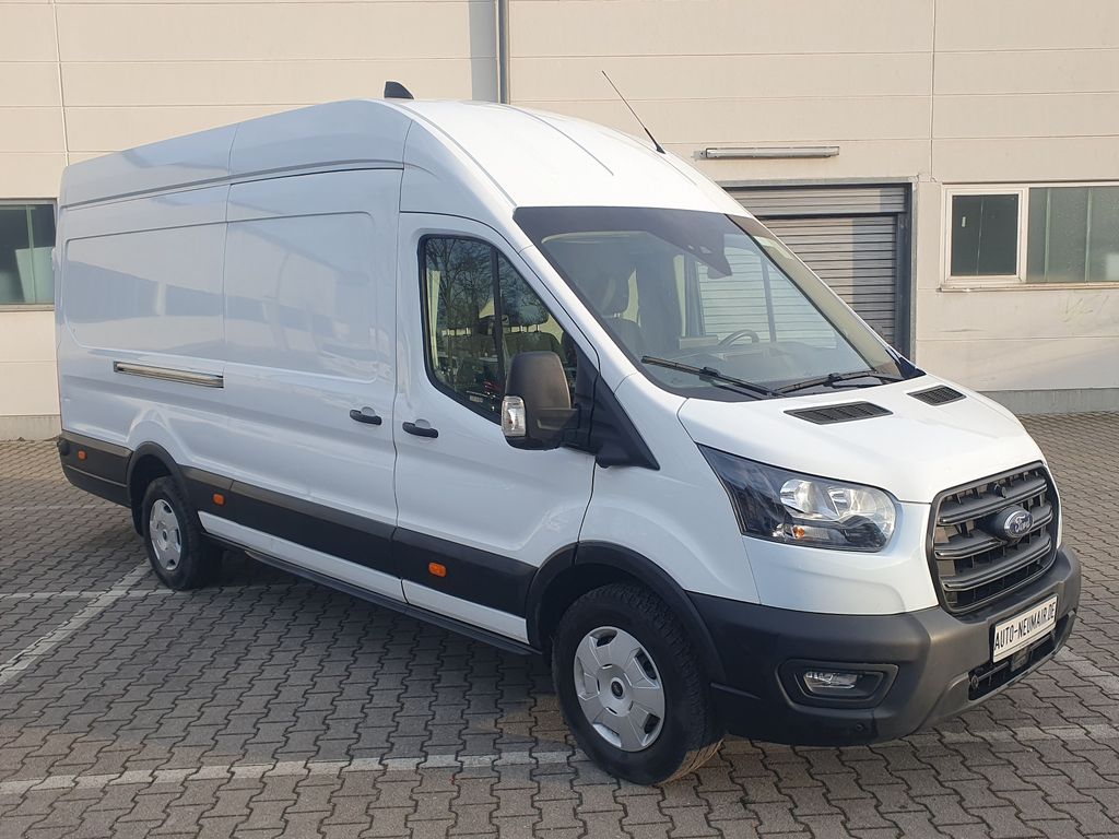 Ford Transit 2024