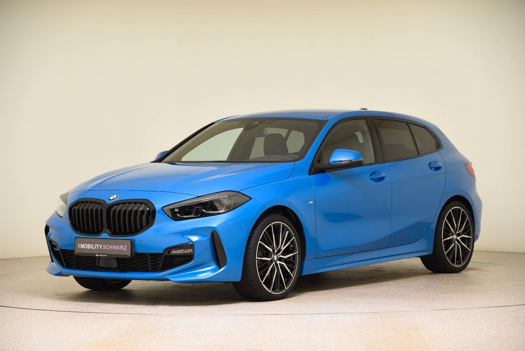 BMW 118 2024