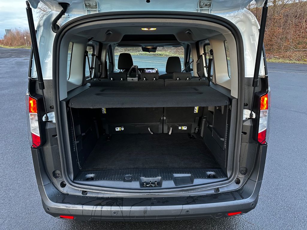 Ford Tourneo Courier 2024