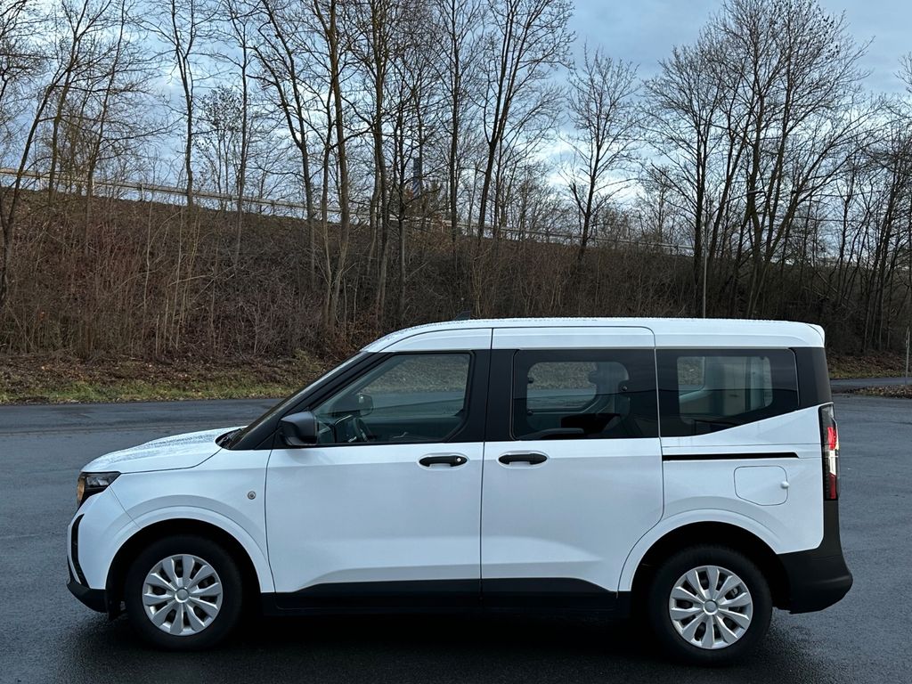 Ford Tourneo Courier 2024