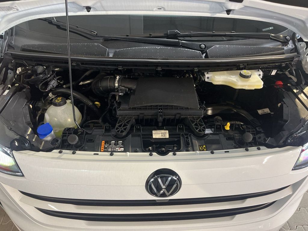 Volkswagen T7 Transporter