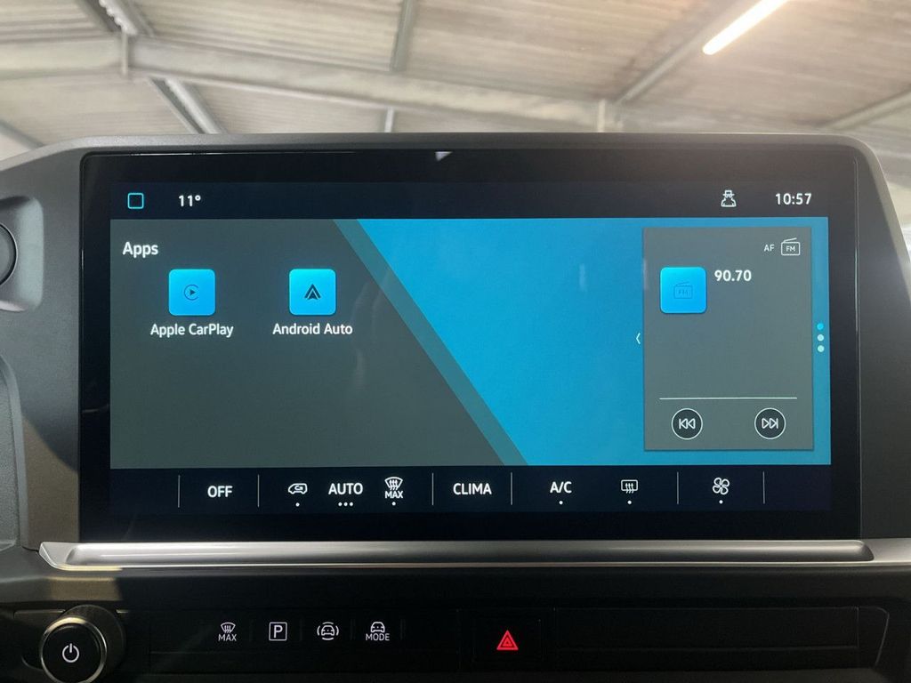 Volkswagen T7 Transporter