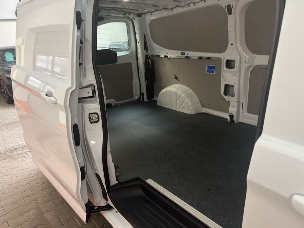 Volkswagen T7 Transporter