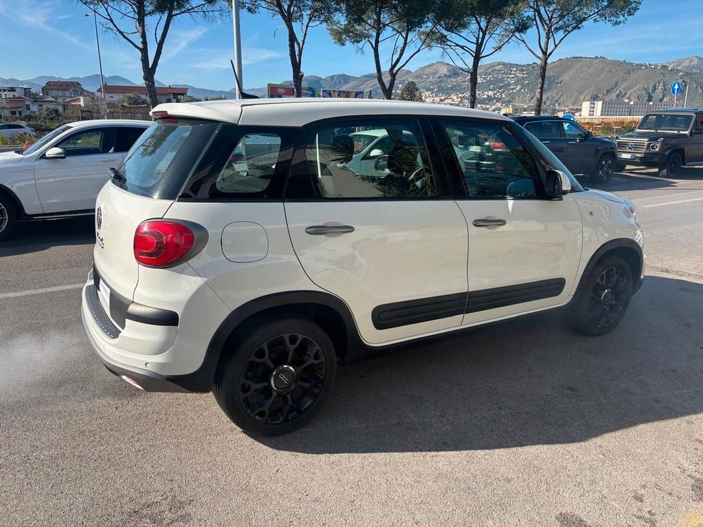 Fiat 500L Cross 2021
