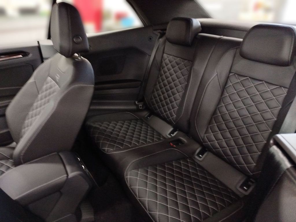 Volkswagen T-Roc 2024