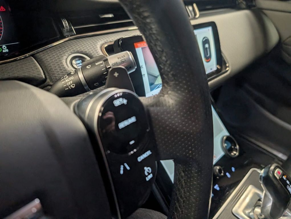 Land Rover Range Rover Evoque 2020