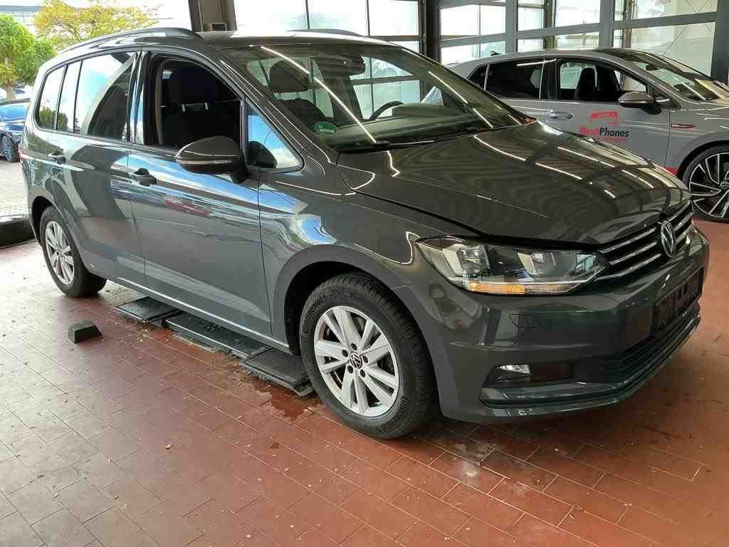 Volkswagen Touran 2021