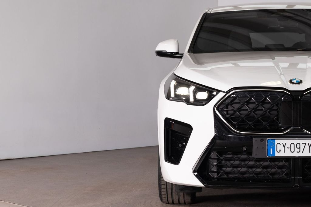 BMW X2 2025