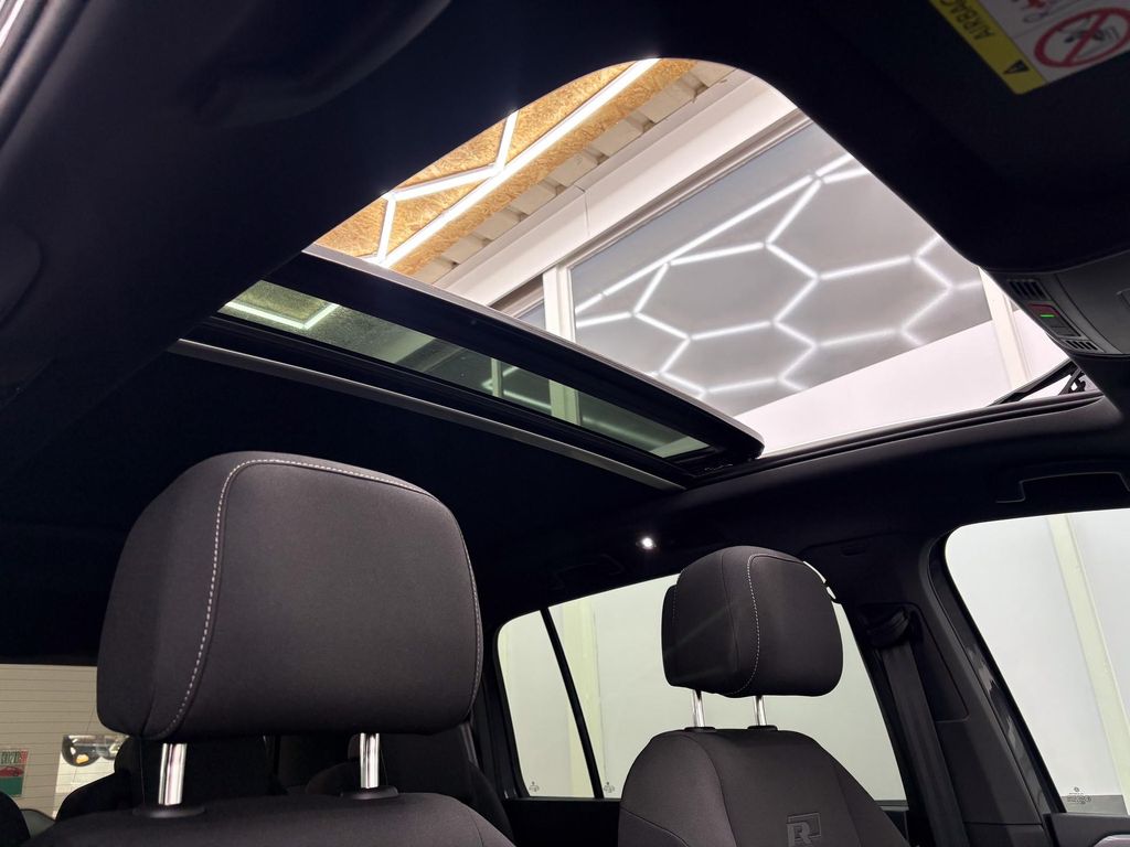 Volkswagen Touran 2026