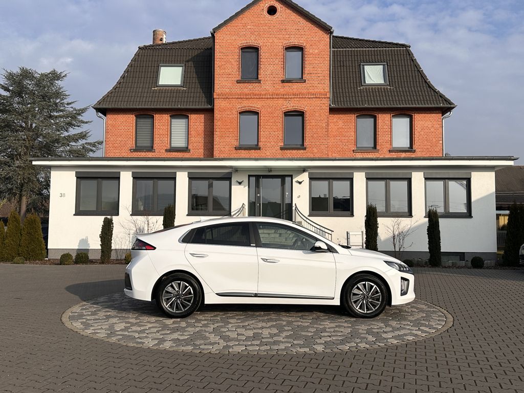Hyundai IONIQ 2021