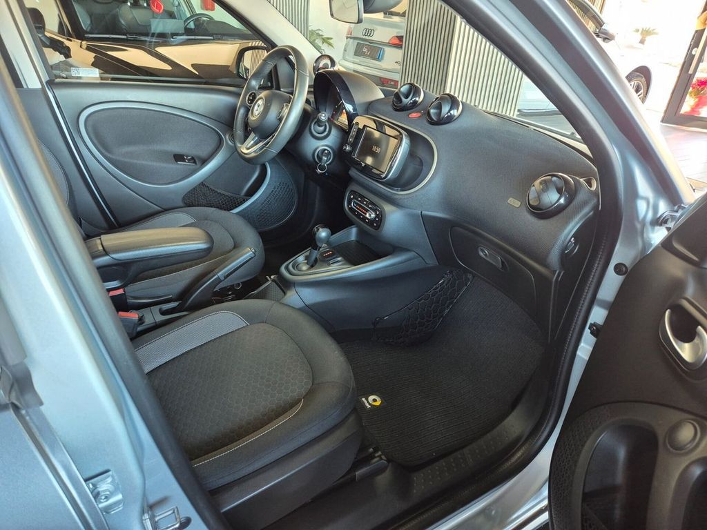 Smart ForFour 2020