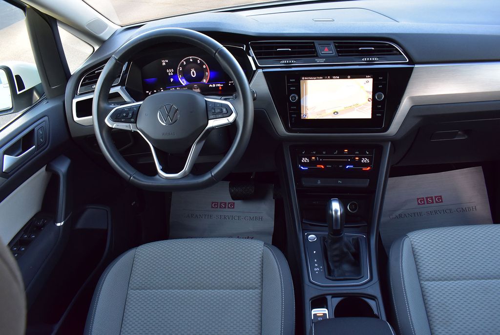 Volkswagen Touran 2023