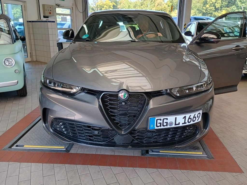 Alfa Romeo Tonale 2024