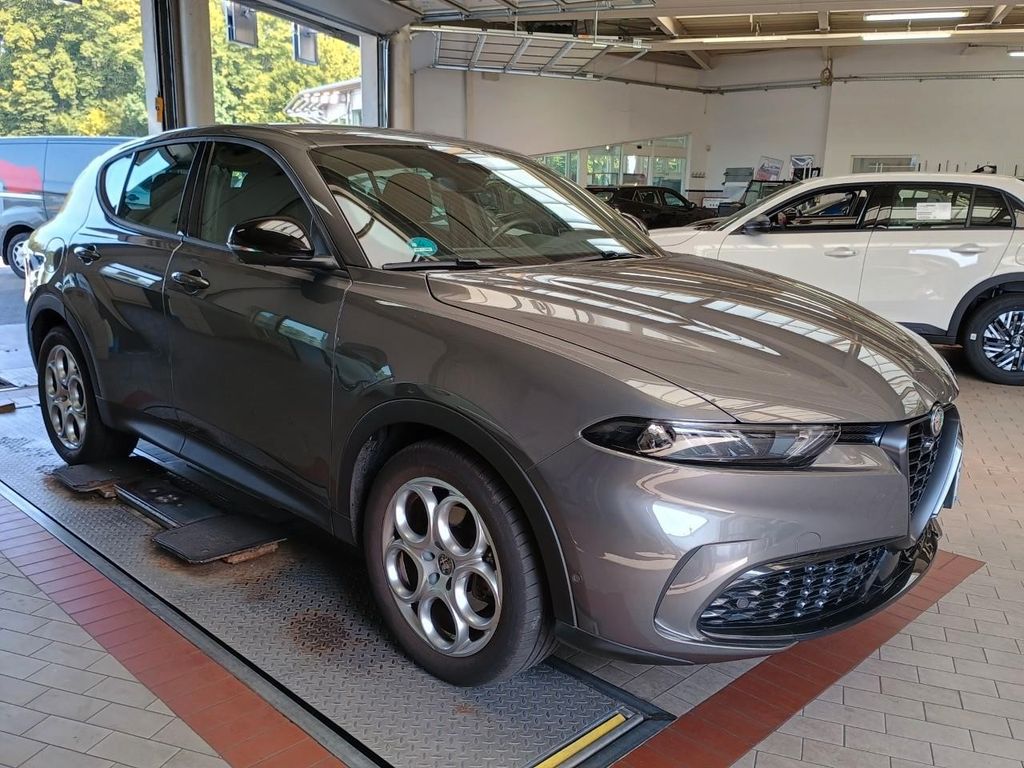 Alfa Romeo Tonale 2024