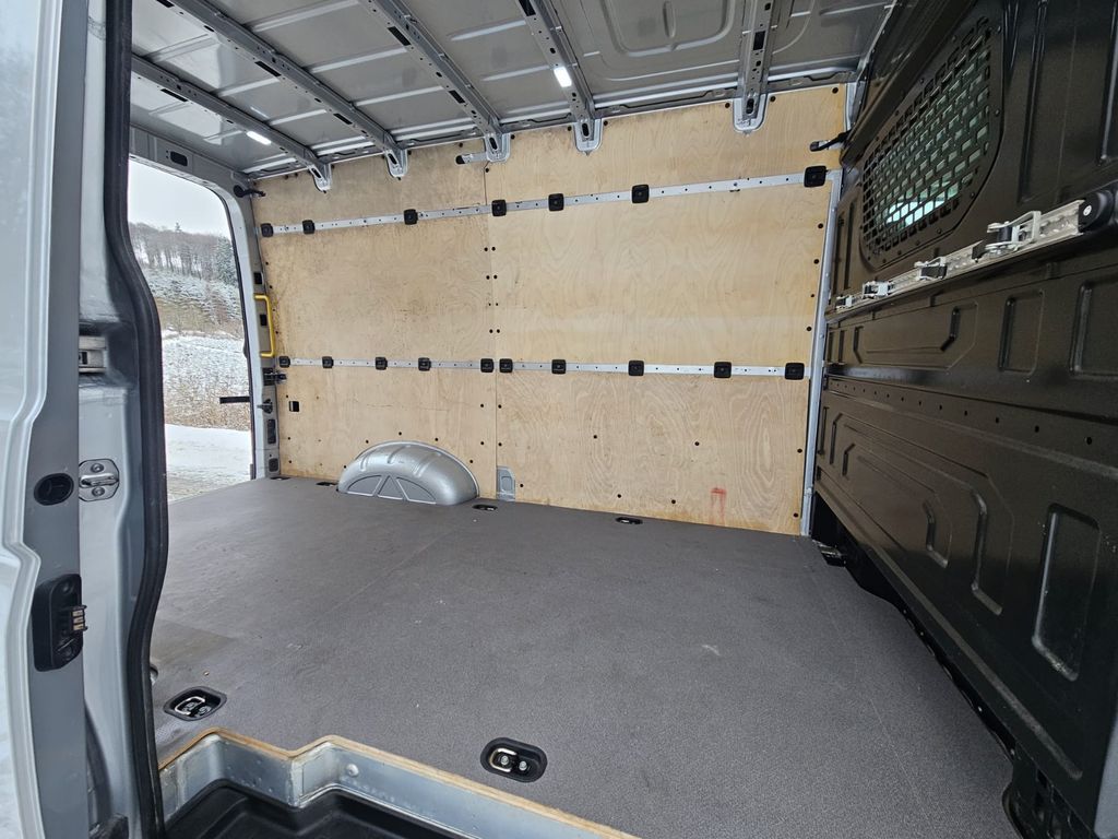 Volkswagen Crafter 2021