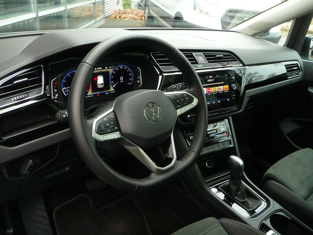 Volkswagen Touran 2025