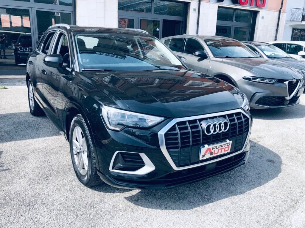 Audi Q3 2021