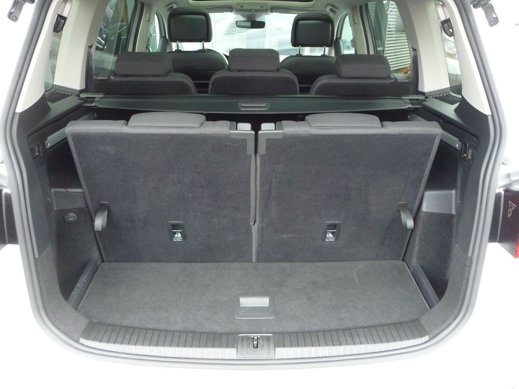 Volkswagen Touran 2025